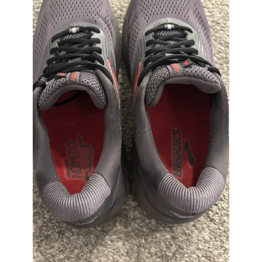 Brooks Addiction‎ 14 Running Shoes Mens 9.5 Grey Red Narrow 1103171B066
